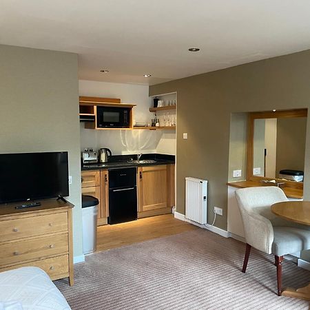 Yewfield Self Catering Apartments 霍克斯黑德 外观 照片